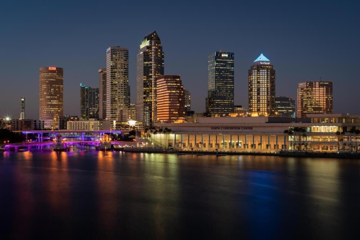 Budget Friendly Sleeps 8 Discounts Available Tampa Kültér fotó