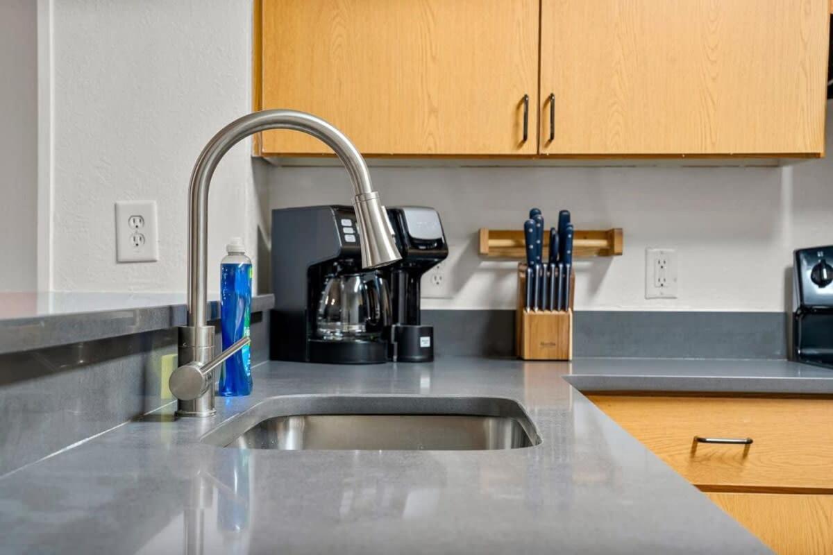 Budget Friendly Sleeps 8 Discounts Available Tampa Kültér fotó
